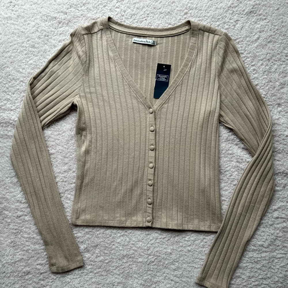Abercrombie & Fitch Ribbed Button Front Cardigan Top | NWT